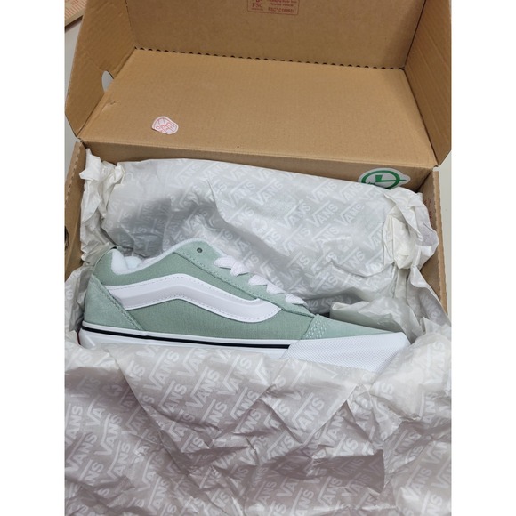 NWT WOMEN'S VANS KNU SKOOL SNEAKERS/SHOES.SIZE 6 GRAY OLIVE. BRAND NEW FOR  2025 - Picture 3 of 6